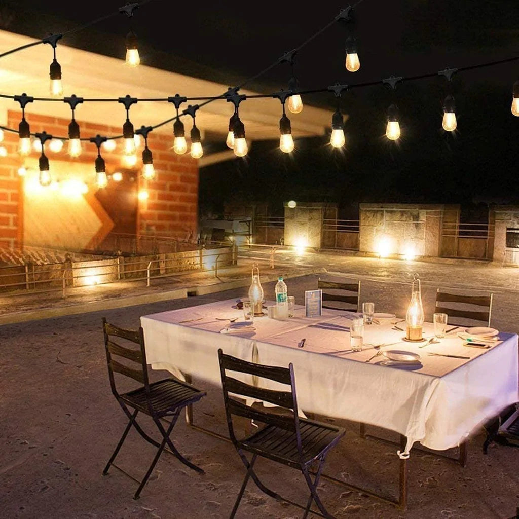 Ghirlandă luminoasa, interconectabila, 10m cu 10 becuri, 220w