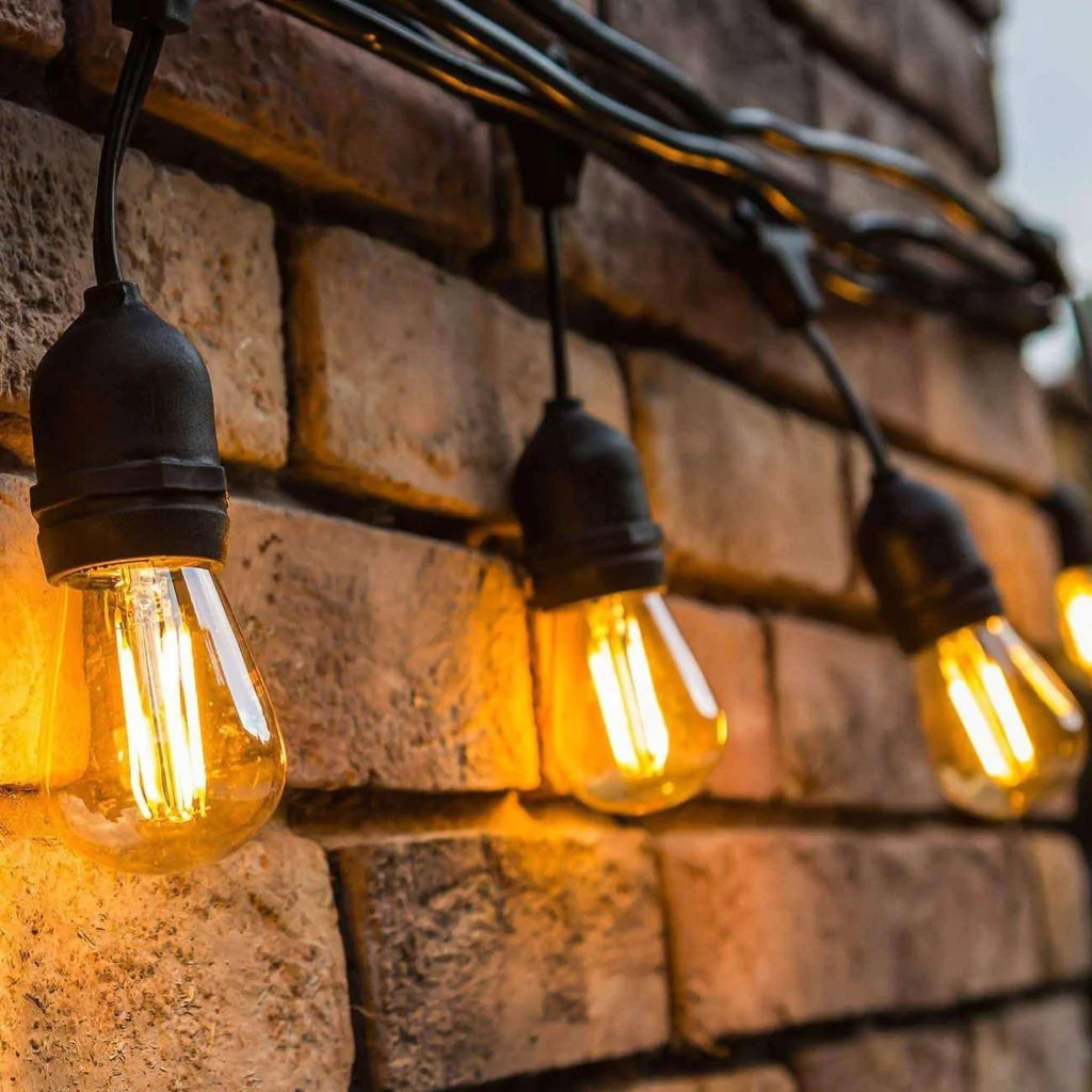 Ghirlandă luminoasa, interconectabila, 10m cu 10 becuri, 220w
